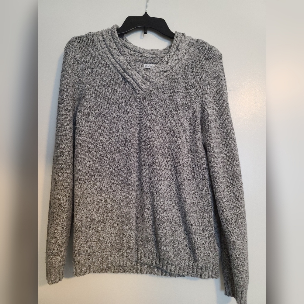 Grey Sweater (fits like a M)
